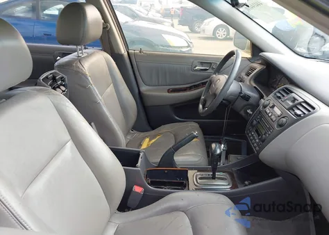 2001 Honda Accord 3.0 Ex z USA, uszkodzony, nr VIN 1HGCG16501A055353